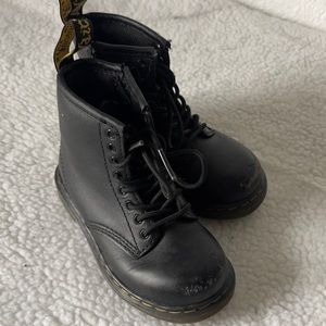 Dr Marten Kids US SIZE 8